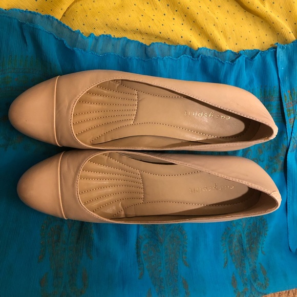 Easy Spirit Raphael Leather Pumps 